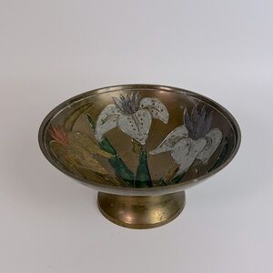 VTG Enameled Brass Dish Small Decor Daffodil Flowers Pedestal Footed Trinket‎